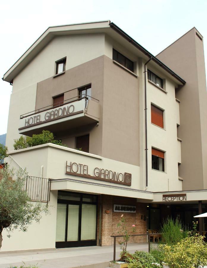 Hotel Giardino Breno Exterior foto
